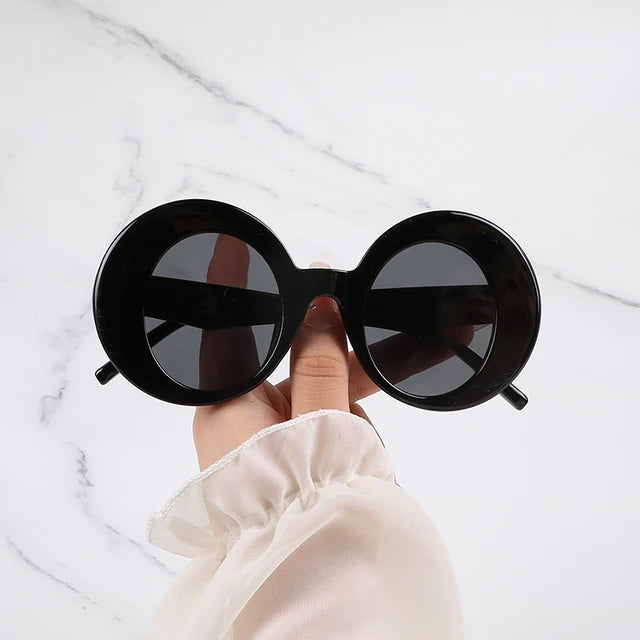Unisex Oval Round Sunglasses – Vintage Inspired UV Protection