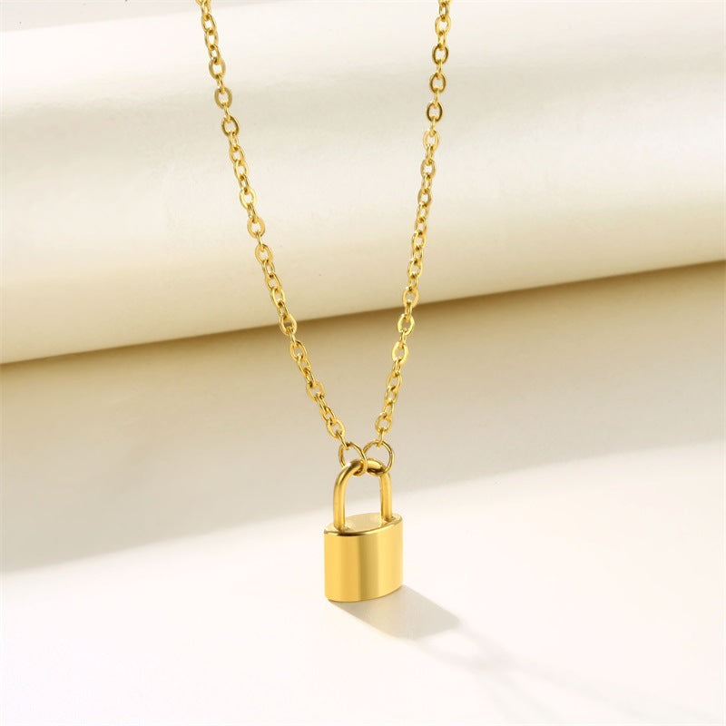 Lock Pendant 26 Letter Necklace