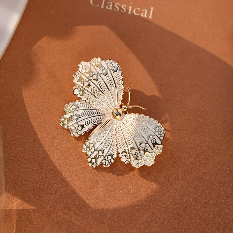 Enamel Butterfly Brooch – Elegant Fashion Pin Jewelry for Women