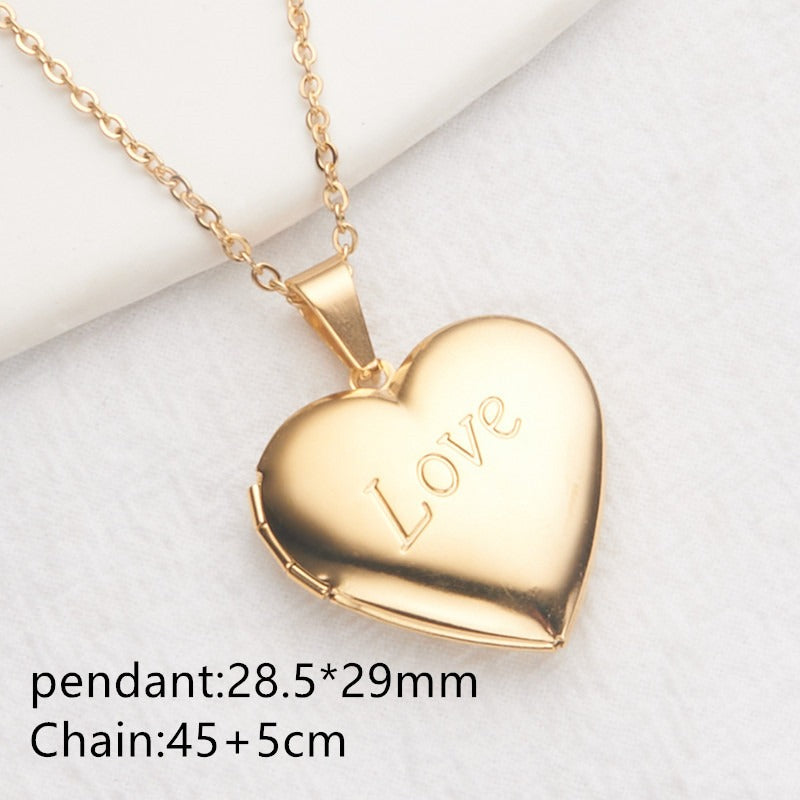 Opening Heart Women Necklace Personalized Album Box Necklace
