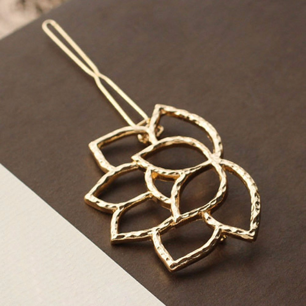 Lotus Retro Styling Hairpin