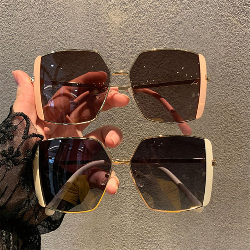 Luxury Designer Sunglasses – UV400 Oversized Fashion Shades
