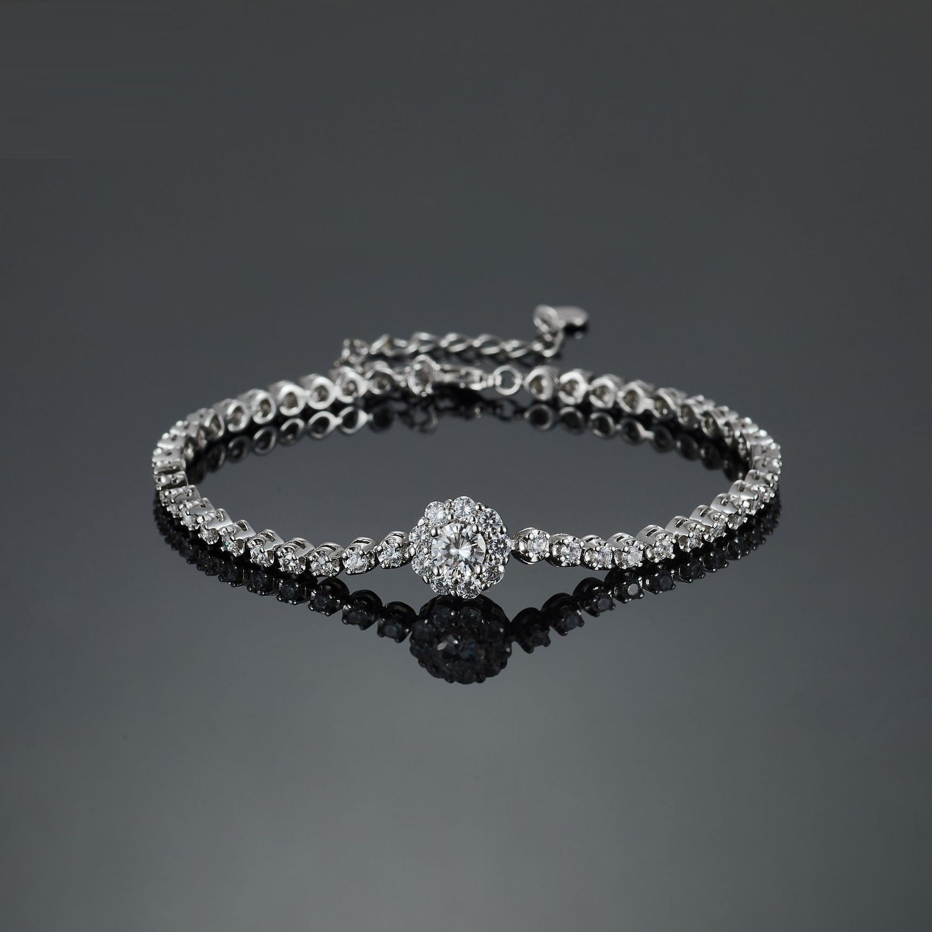 S925 Sterling Bracelet – Minimal Elegant Jewelry for Women