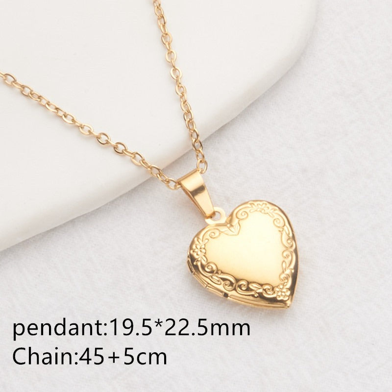 Opening Heart Women Necklace Personalized Album Box Necklace