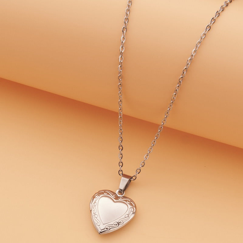 Opening Heart Women Necklace Personalized Album Box Necklace