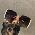 Luxury Designer Sunglasses – UV400 Oversized Fashion Shades