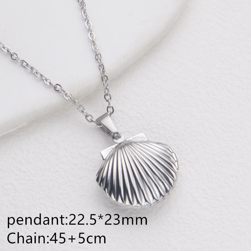 Opening Heart Women Necklace Personalized Album Box Necklace